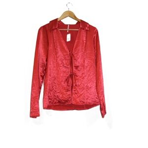 Free People‎ Star Eyes Top Women M Red NEW Crinkle Satin Tie Front Long Sleeve